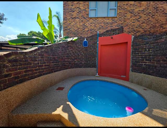 4 BEDROOM HOUSE FOR SALE IN MISTY BAY